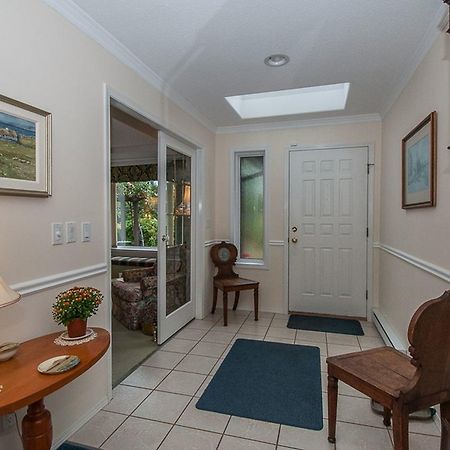 Laurel'S Cottage By Elevate Rooms クアリカム・ビーチ エクステリア 写真